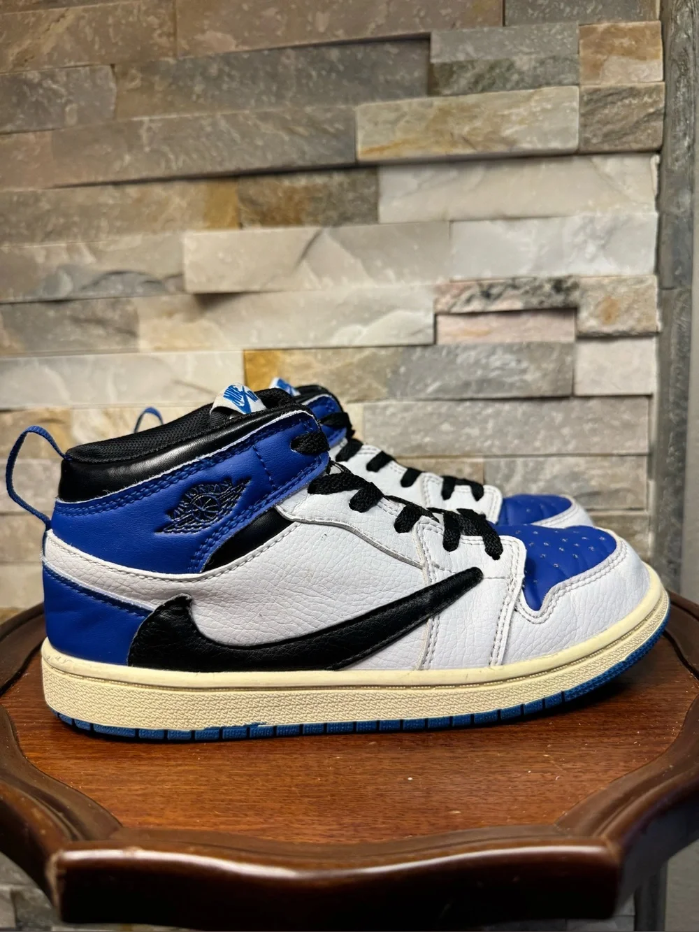 Yth Sz 4 Jordan 1 Retro x Fragment Design x Travis Scott High Blue Sneaker EUC